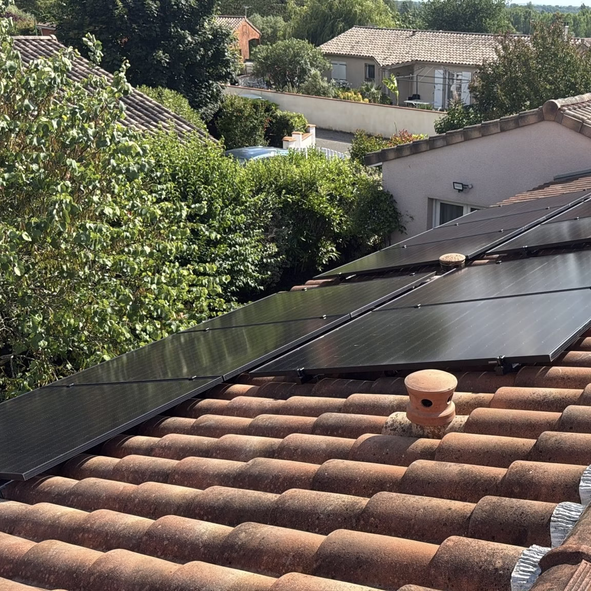Installation de panneaux solaires de 4,68 kWc à Dieupentale, dans le Tarn-et-Garonne