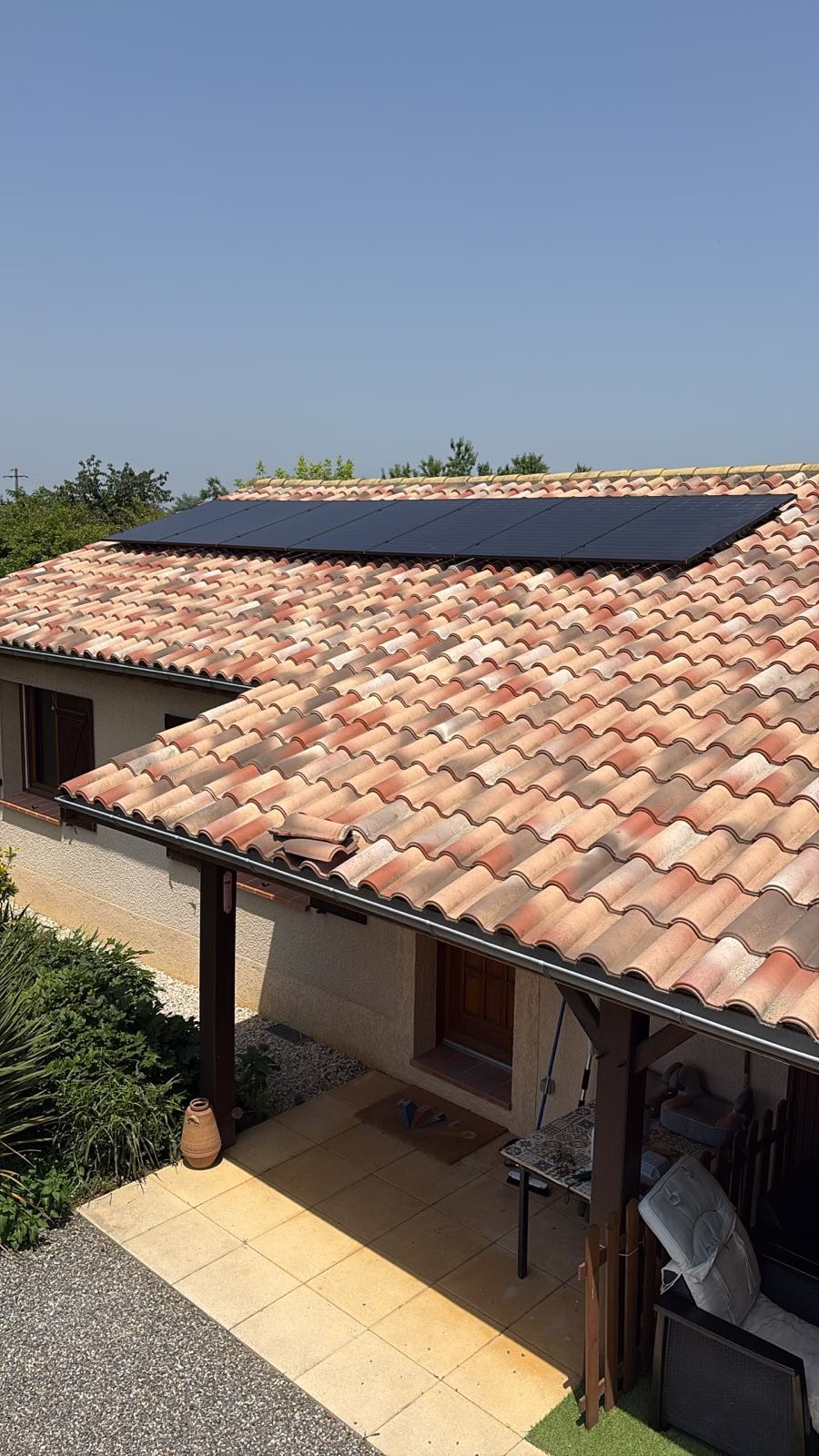 Installation de panneaux solaires de 3,5 kWc à Frouzins, en Haute-Garonne