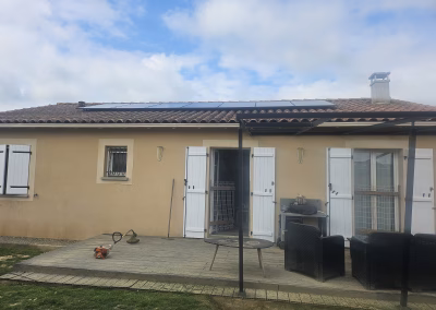 Batterie + Panneaux solaires 7 kWc à Finhan